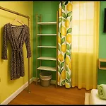 Lemon Vibes Room