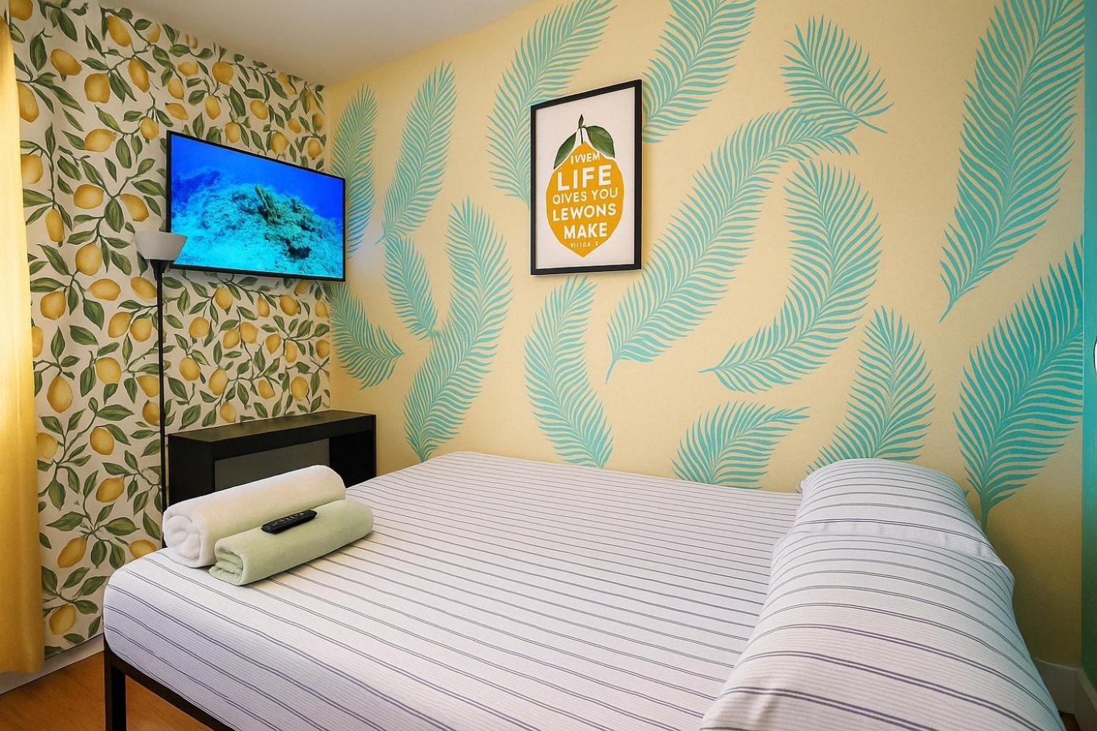 Lemon Vibes Room Apartment